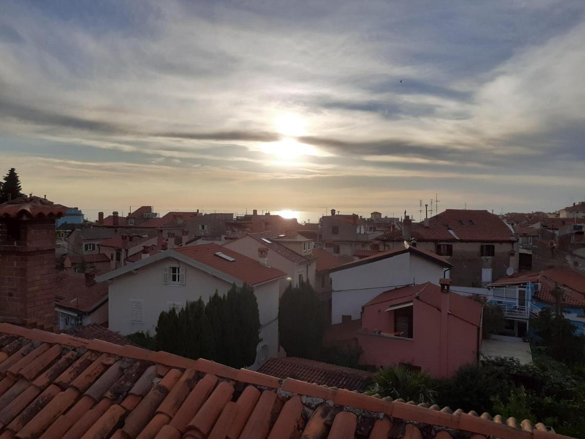 Kat-Y Terrace With Excellent View Apartment Piran Luaran gambar