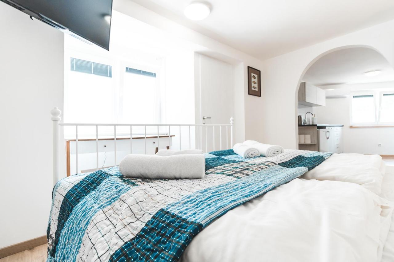 Kat-Y Terrace With Excellent View Apartment Piran Luaran gambar
